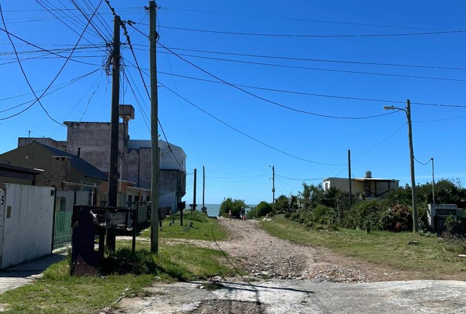 WhatsApp Image 2025-10-14 at 12.05.41 (3)