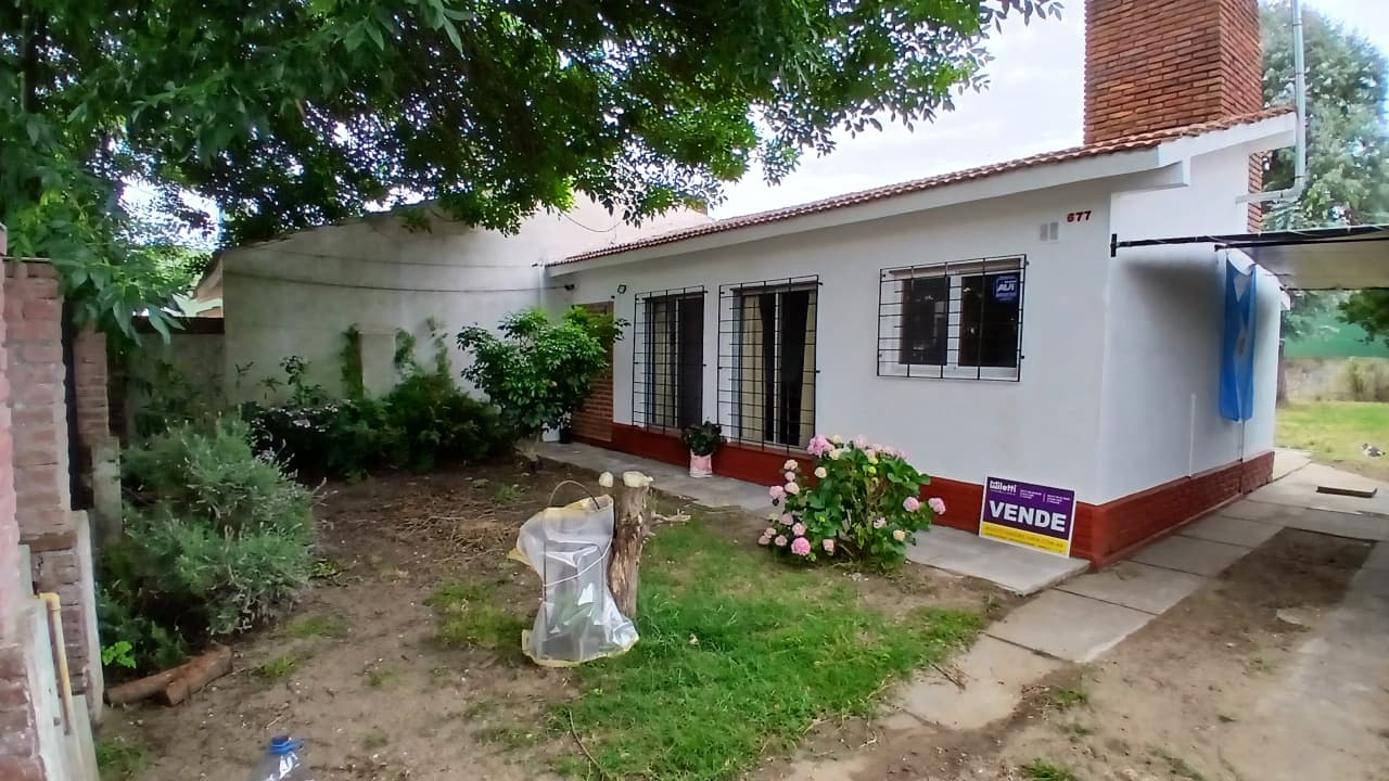 Calle 46 n°677, Santa Teresita (140208)