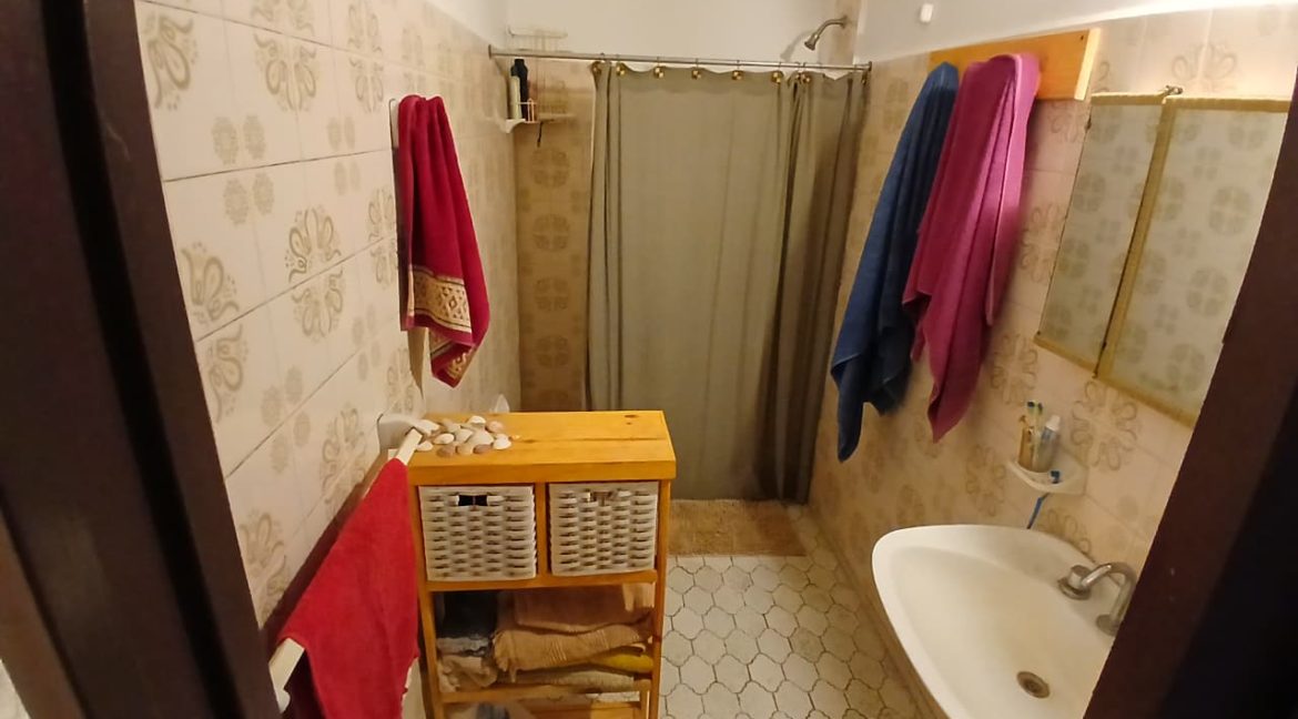 WhatsApp Image 2025-12-06 at 19.39.47