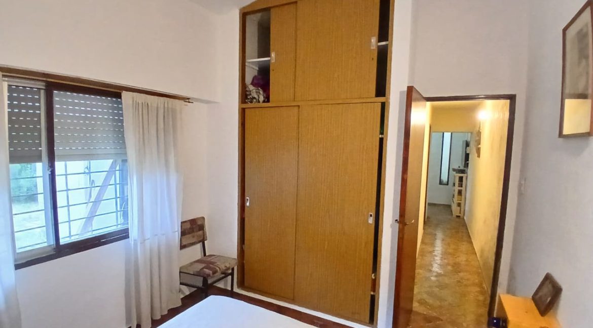 WhatsApp Image 2025-12-06 at 19.39.54