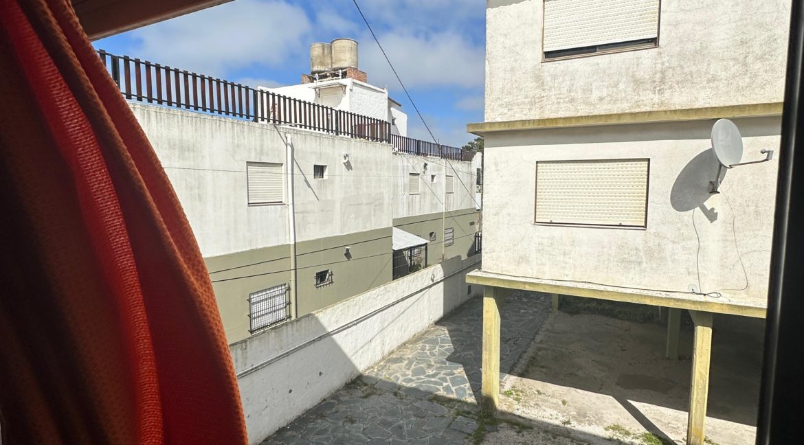 WhatsApp Image 2025-09-13 at 14.22.00 (3)