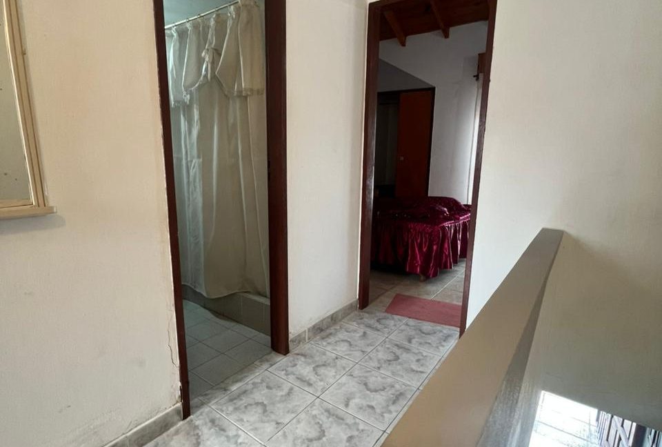 WhatsApp Image 2025-12-08 at 16.49.14