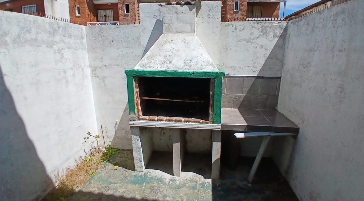 WhatsApp Image 2025-12-10 at 3.43.16 PM (2)