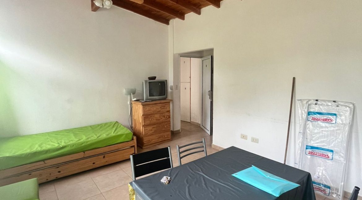 WhatsApp Image 2025-12-08 at 16.50.19 (1)