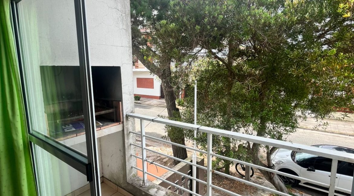 WhatsApp Image 2025-12-08 at 16.50.21