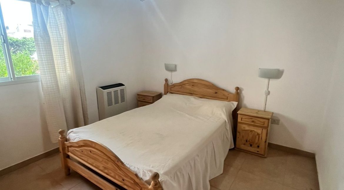 WhatsApp Image 2025-12-08 at 16.50.21 (3)