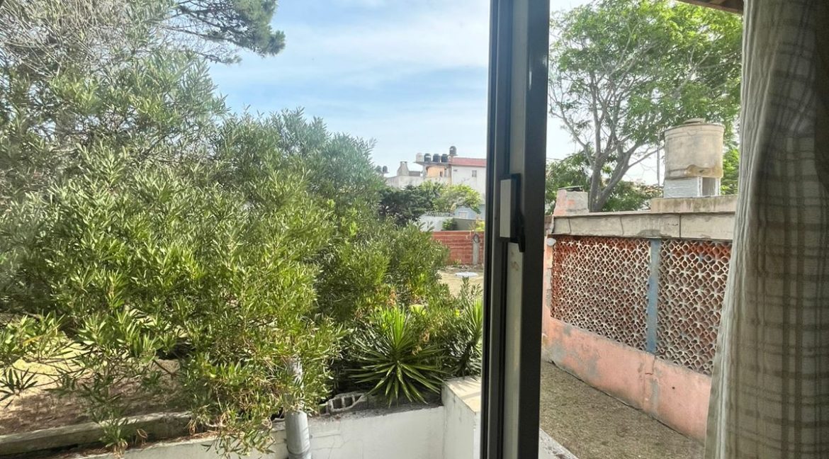 WhatsApp Image 2025-12-08 at 16.50.22 (1)