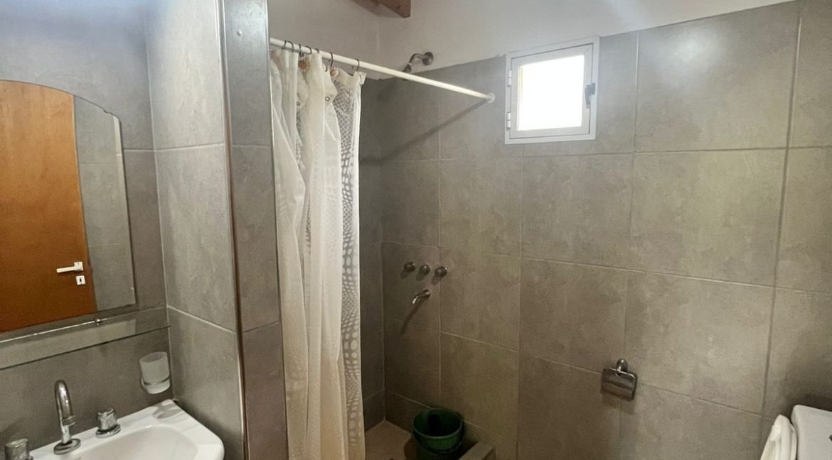 WhatsApp Image 2025-12-08 at 16.50.22 (2)