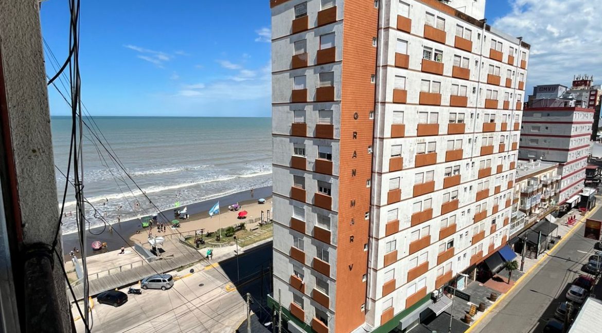 WhatsApp Image 2025-12-15 at 11.21.50