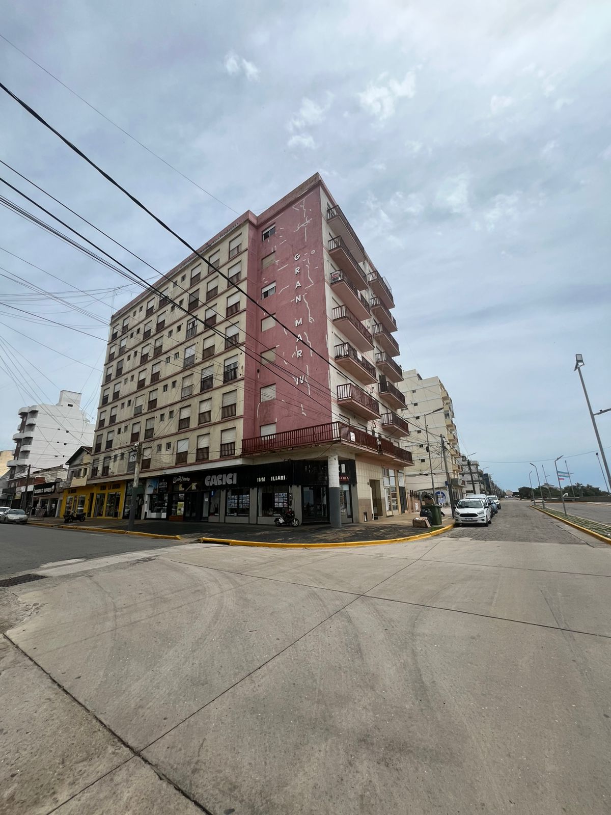 Costanera y 32  7°707, Santa Teresita (201120)