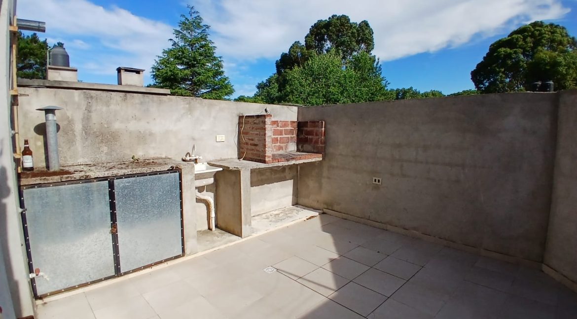 WhatsApp Image 2025-12-15 at 7.10.07 PM (1)