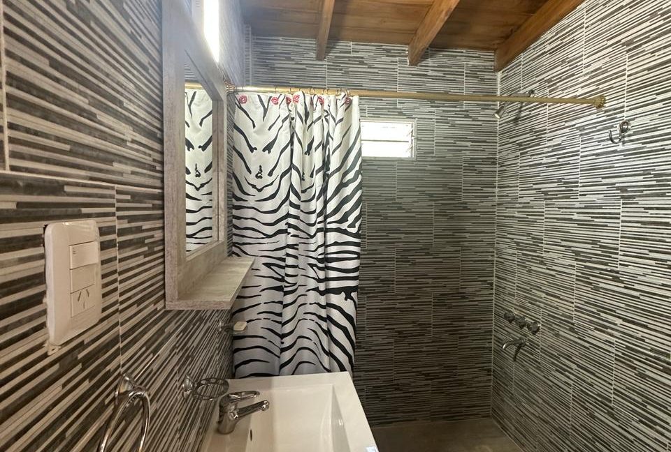 WhatsApp Image 2025-11-15 at 11.35.47 AM (4)