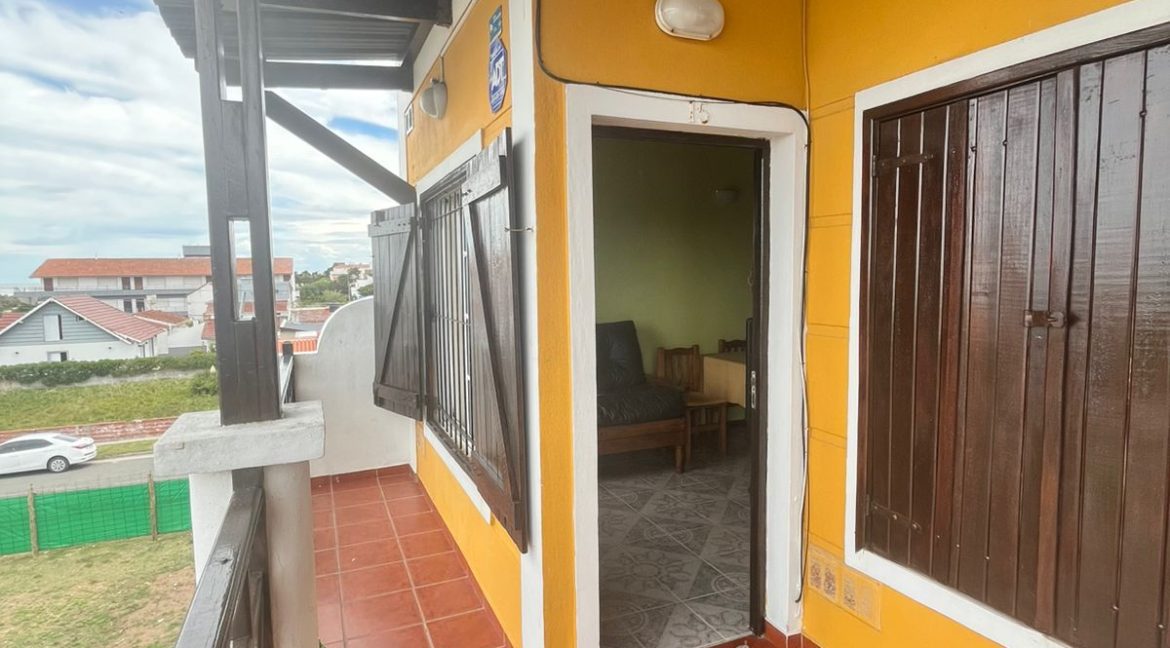 WhatsApp Image 2025-12-15 at 16.17.07