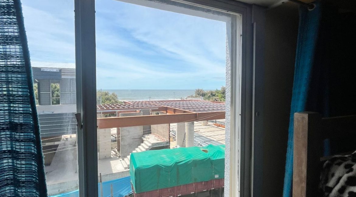 WhatsApp Image 2025-12-08 at 12.01.55