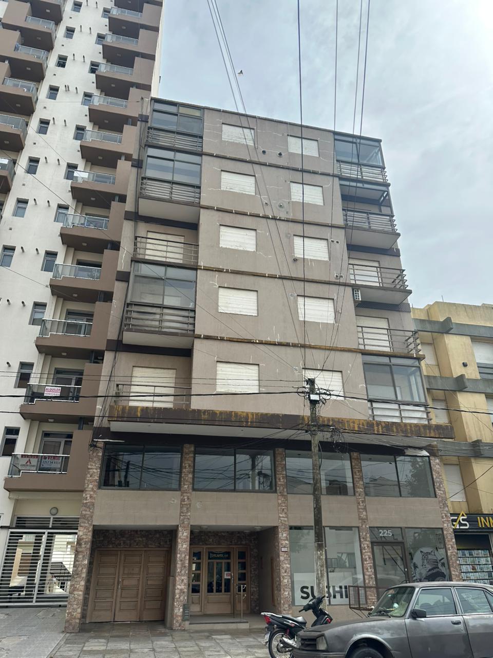 Avenida 41 n°225 3°A, Santa Teresita (120481)