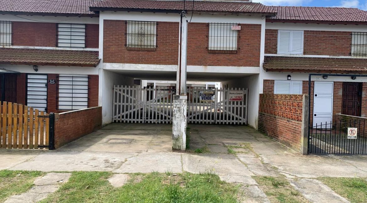 WhatsApp Image 2025-10-13 at 15.03.45 (14)