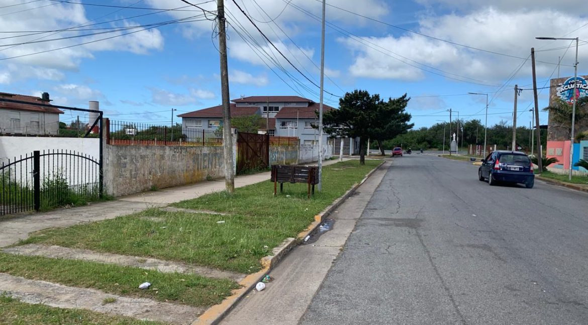 WhatsApp Image 2025-10-13 at 15.03.45 (16)