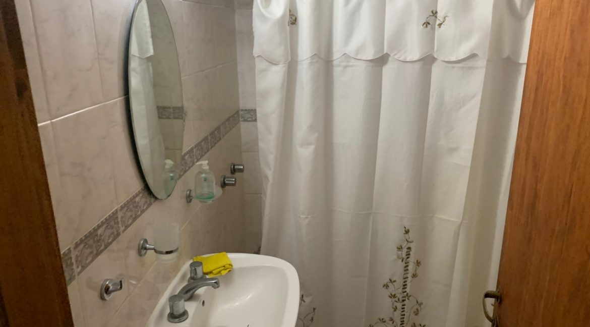 WhatsApp Image 2025-10-27 at 14.42.13 (2)