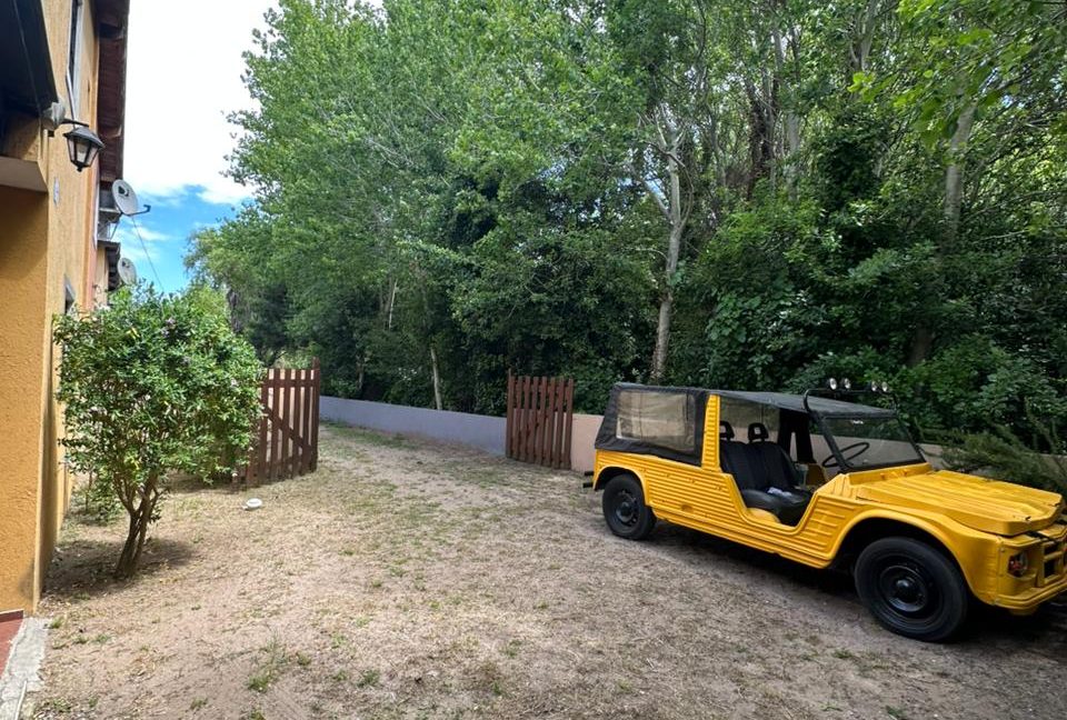 e0ab27d2-1763-4b7e-91fe-da8485e33b3a