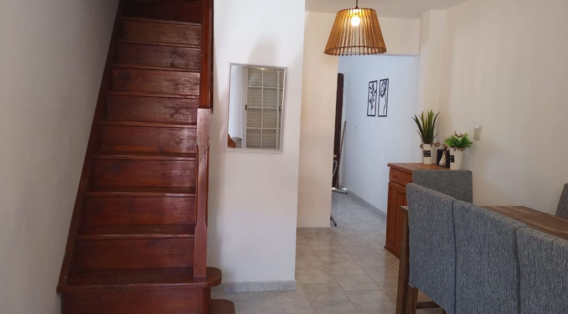 39b87594-1035-4bf4-86a7-77e943608031