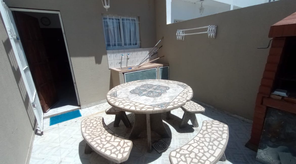 5e812d40-c682-4bc0-bca6-dc0e69060d26