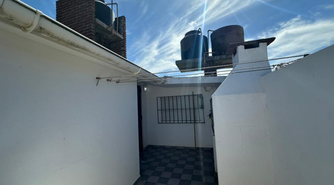 WhatsApp Image 2025-12-04 at 16.00.27 (2)