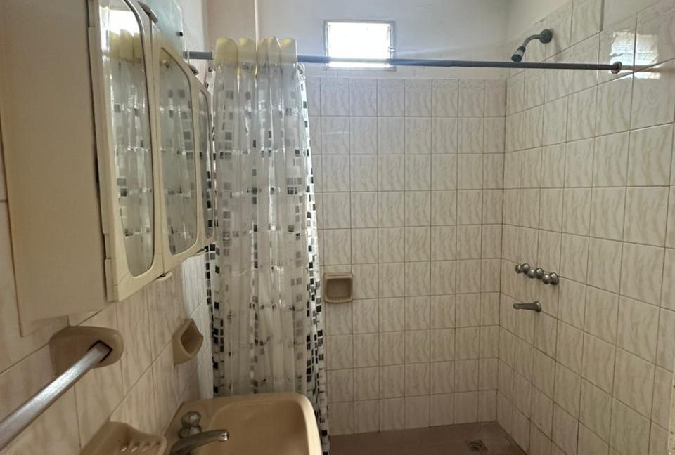 WhatsApp Image 2025-12-04 at 16.00.29