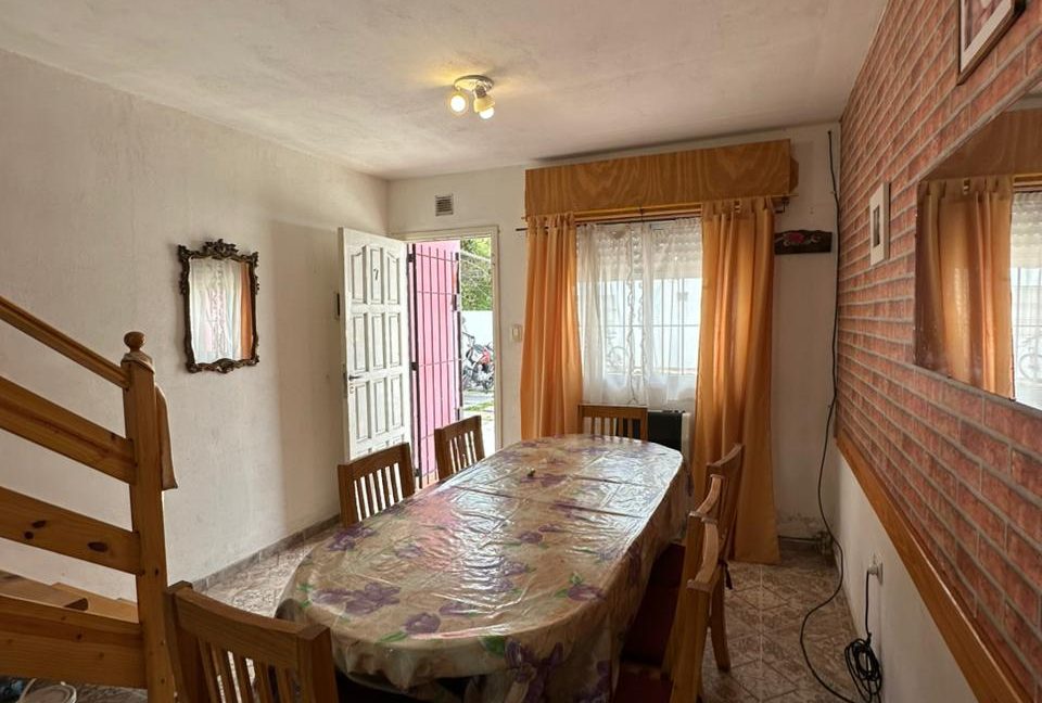 WhatsApp Image 2025-12-11 at 16.07.36 (1)