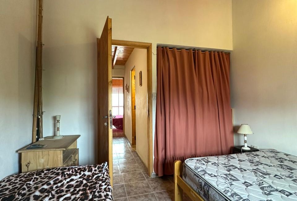 WhatsApp Image 2025-12-11 at 16.07.43 (1)