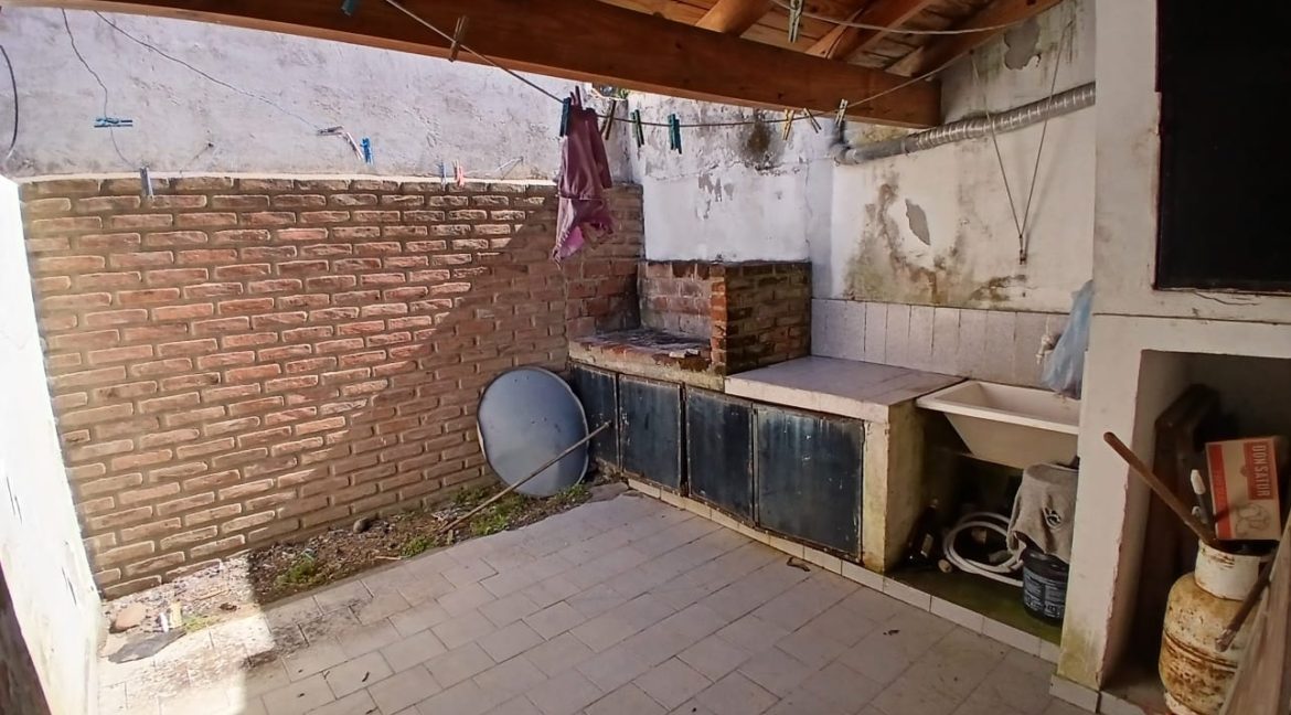 WhatsApp Image 2025-12-12 at 5.38.03 PM (1)