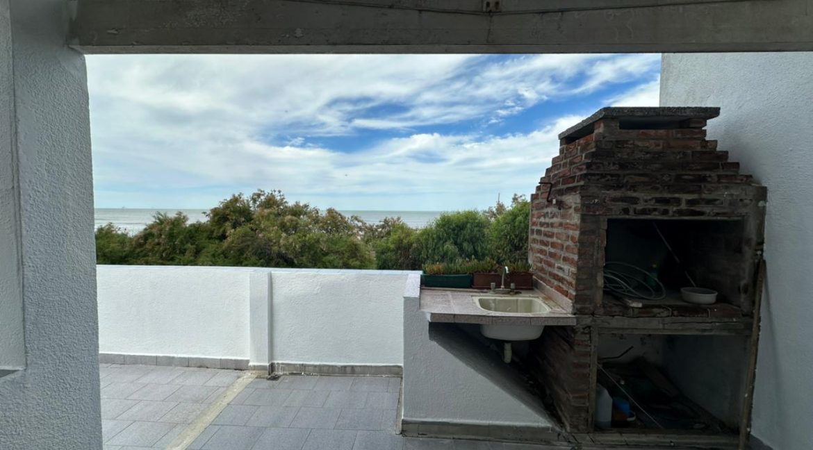 WhatsApp Image 2025-12-15 at 18.42.50 (1)