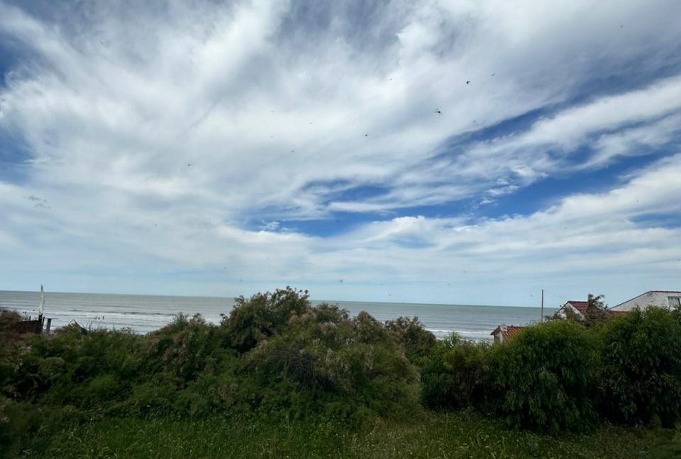 WhatsApp Image 2025-12-15 at 18.42.50