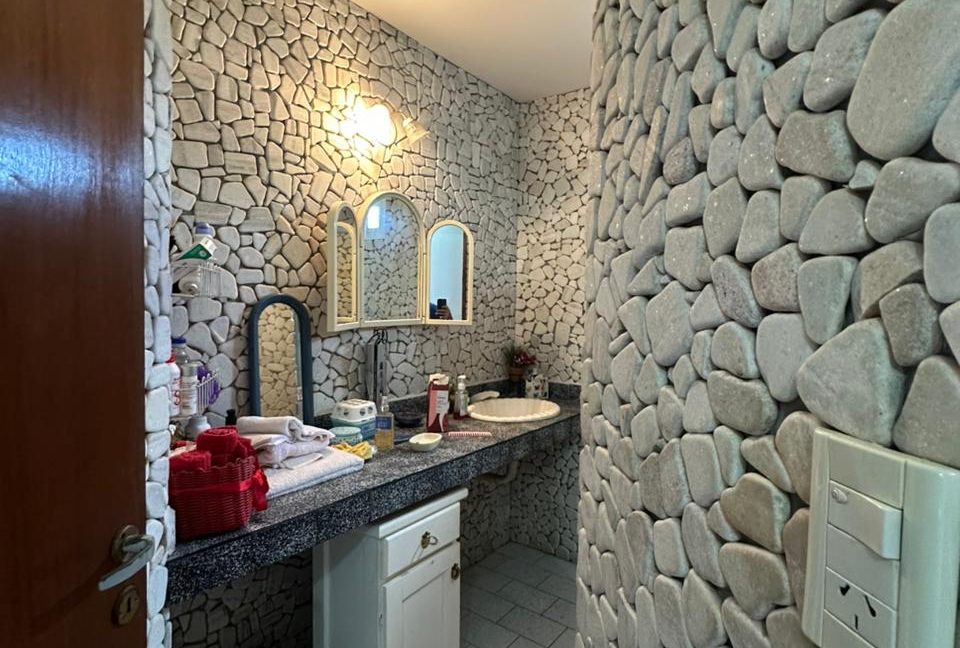 WhatsApp Image 2025-12-15 at 18.42.54 (1)