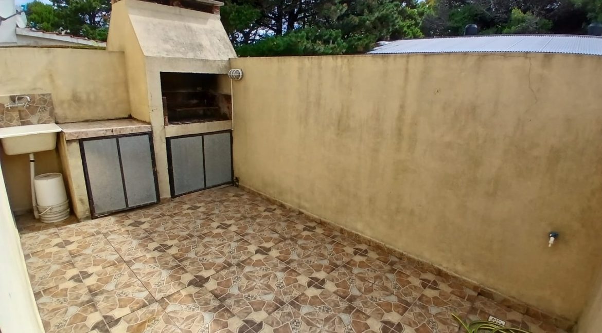 WhatsApp Image 2025-12-15 at 7.59.04 PM (2)