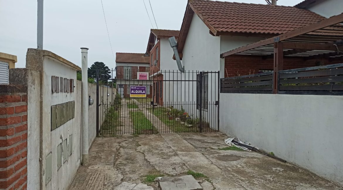 WhatsApp Image 2025-12-16 at 10.01.45 AM (1)