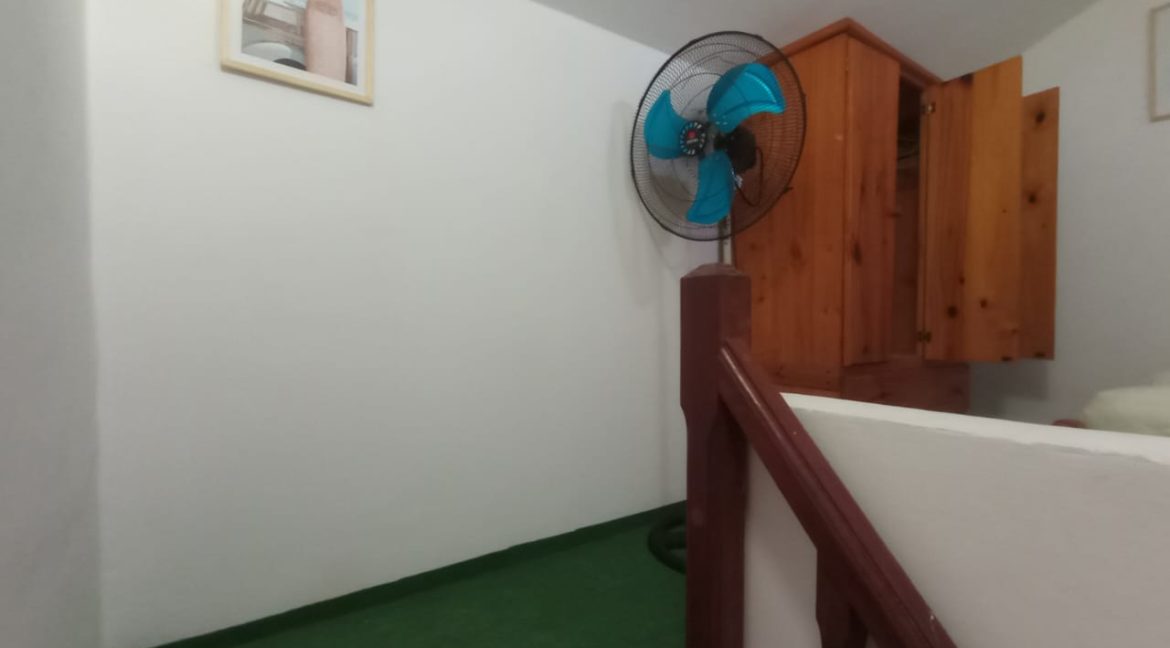 f5fe0883-2fcf-4af4-a363-5bb01410ea28