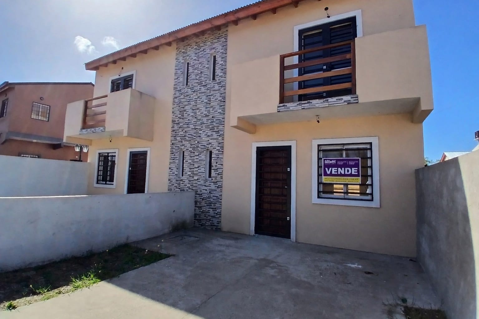 Calle 56 nº 455, Mar del Tuyu (101082)