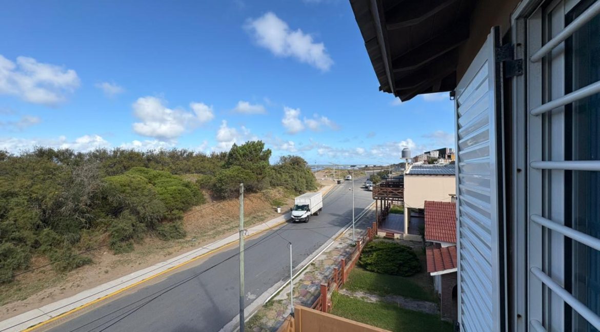 WhatsApp Image 2026-03-27 at 17.06.09 (1)