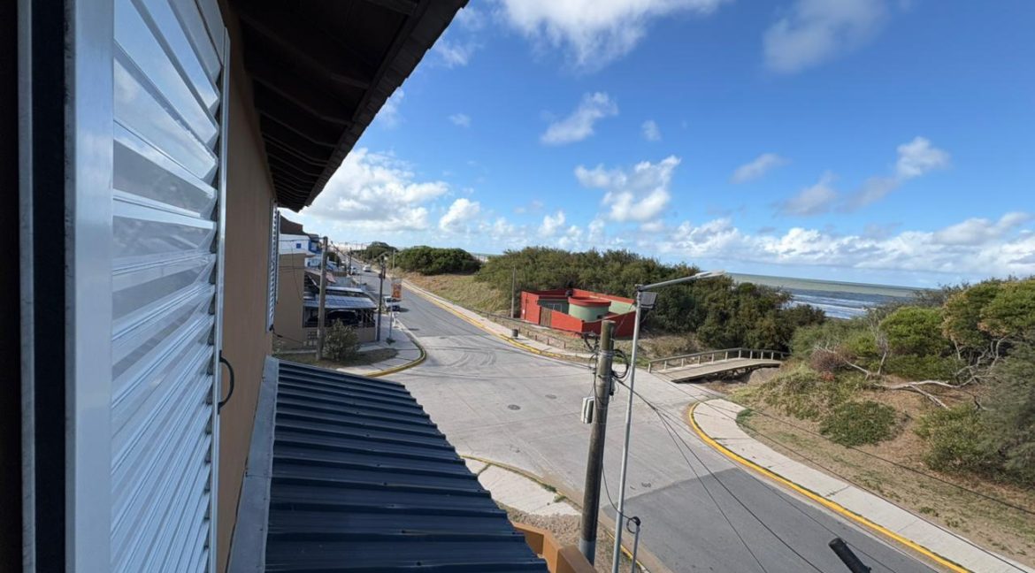 WhatsApp Image 2026-03-27 at 17.06.09