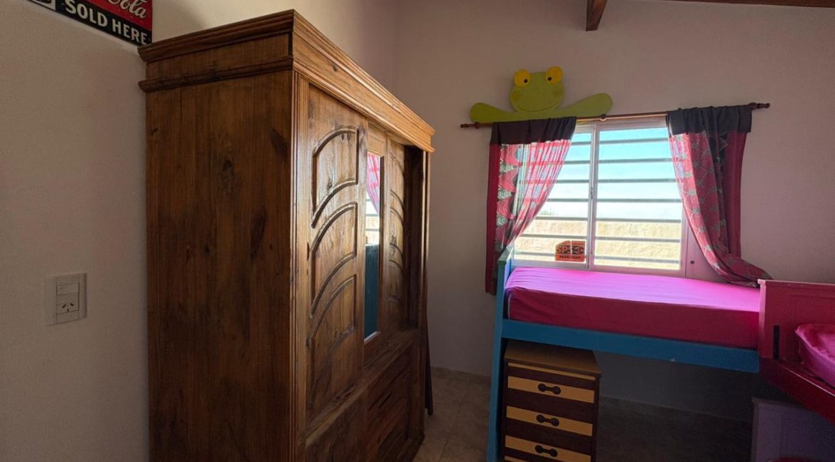 WhatsApp Image 2026-04-12 at 13.32.44